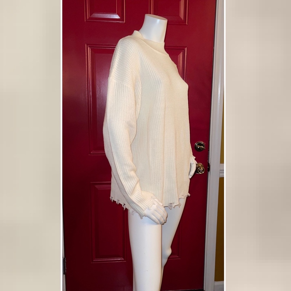 Distressed Cable Sweater - Picture 4 of 10